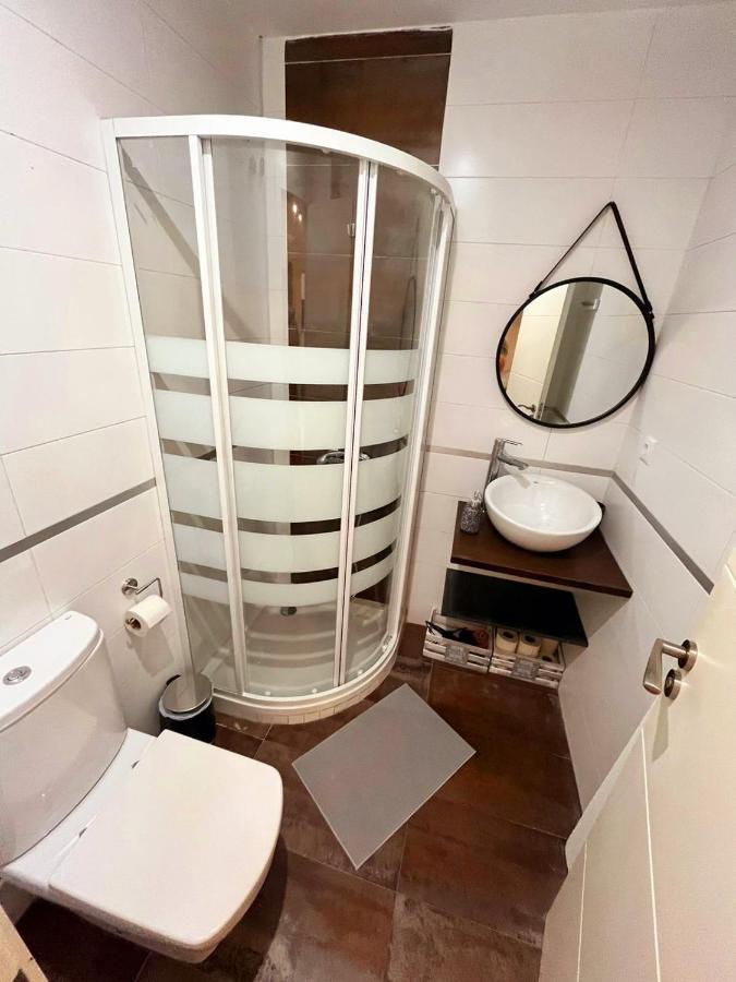 Marinac3 Precioso Apartamento Con Patio En El Centro Historico De Malaga Exterior photo